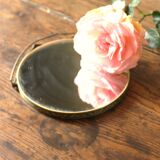 Round barber mirror with double gold legs and decorations