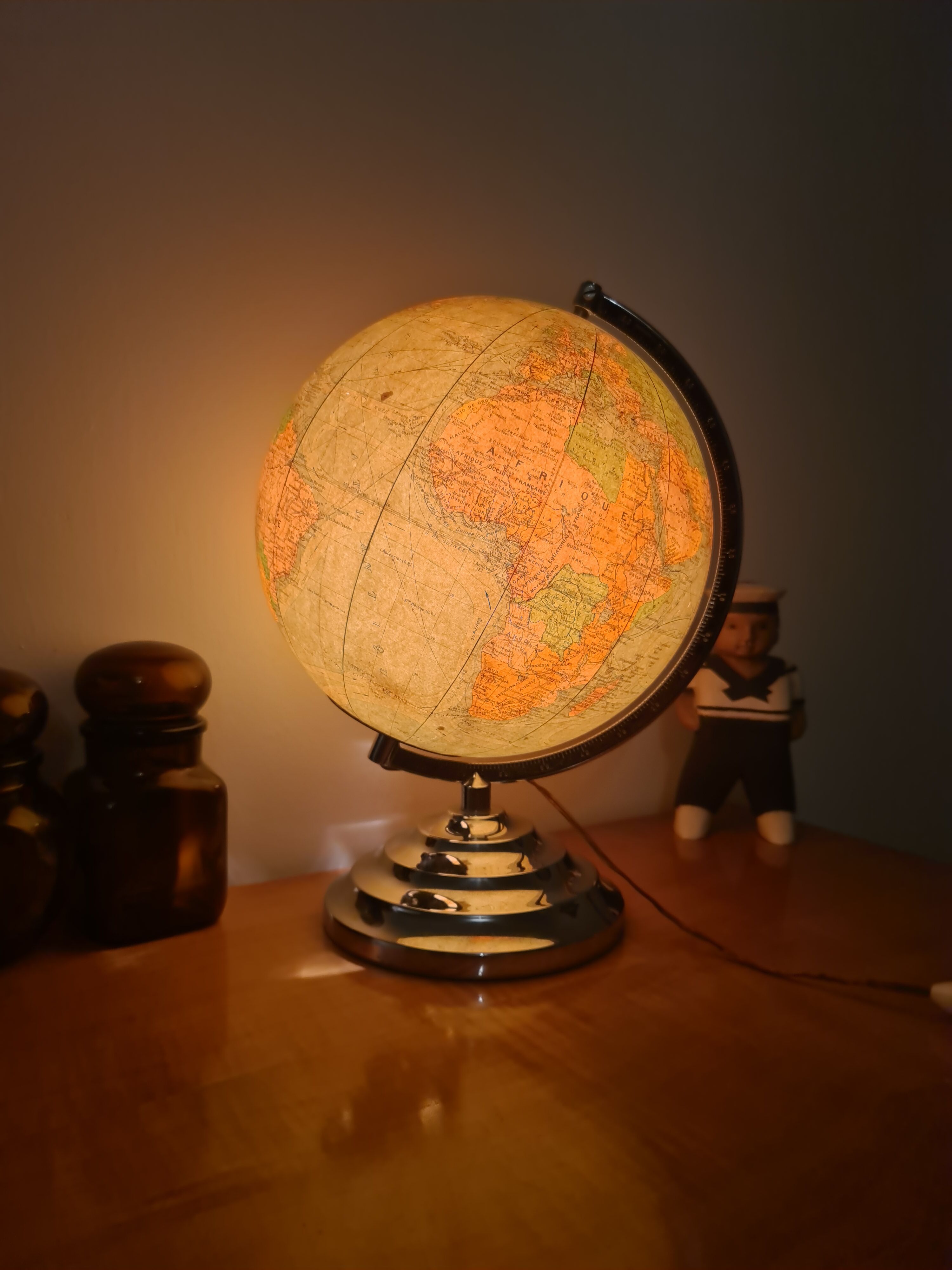 Vintage Globe Earth Perrina 1950-60 bright (Glass - chrome)