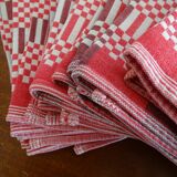 8 vintage napkins 47 x 47