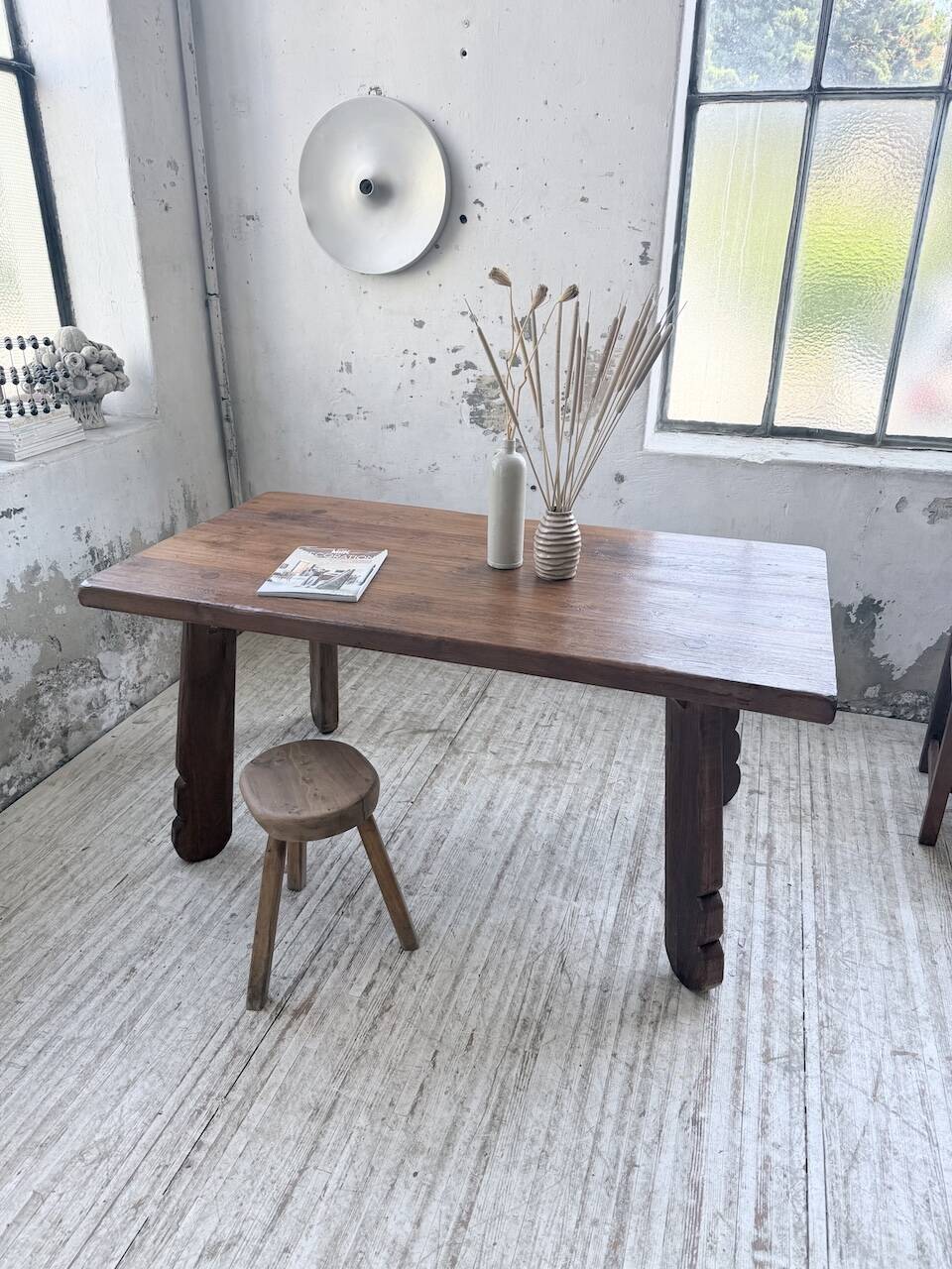 Brutalist oak table by De Puydt, Belgium 1970