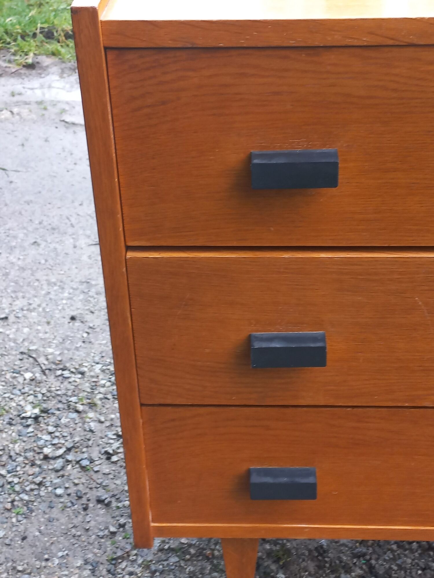 Vintage chest of drawers in gilded oak from the 50s 3 drawers feet bobbin