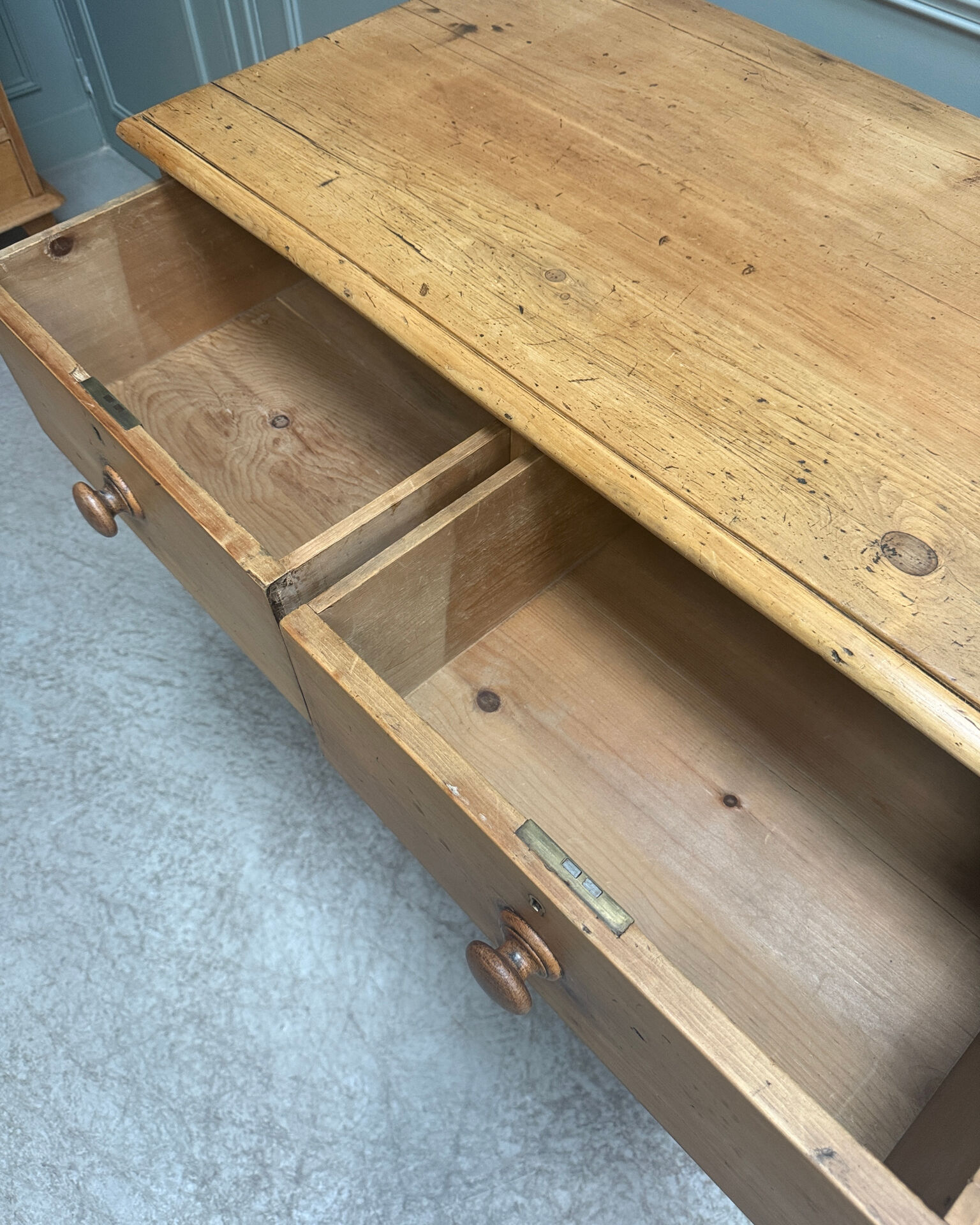 Commode anglaise en pin (rénovée)