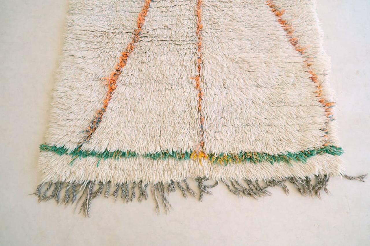 Traditional handmade Azilal rug size 150 x 250 cm