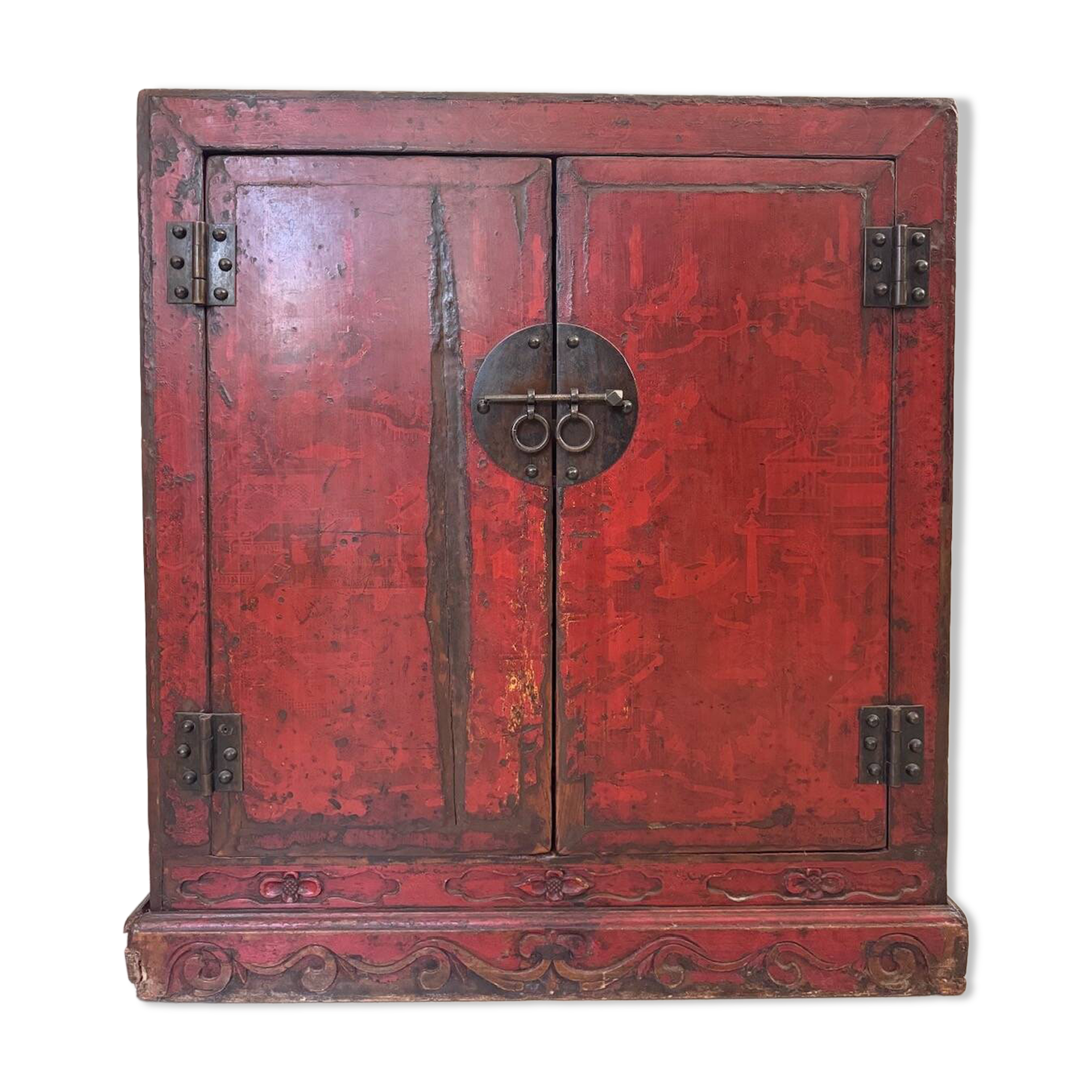 Red lacquered furniture from Shanxi Province (Northern China)