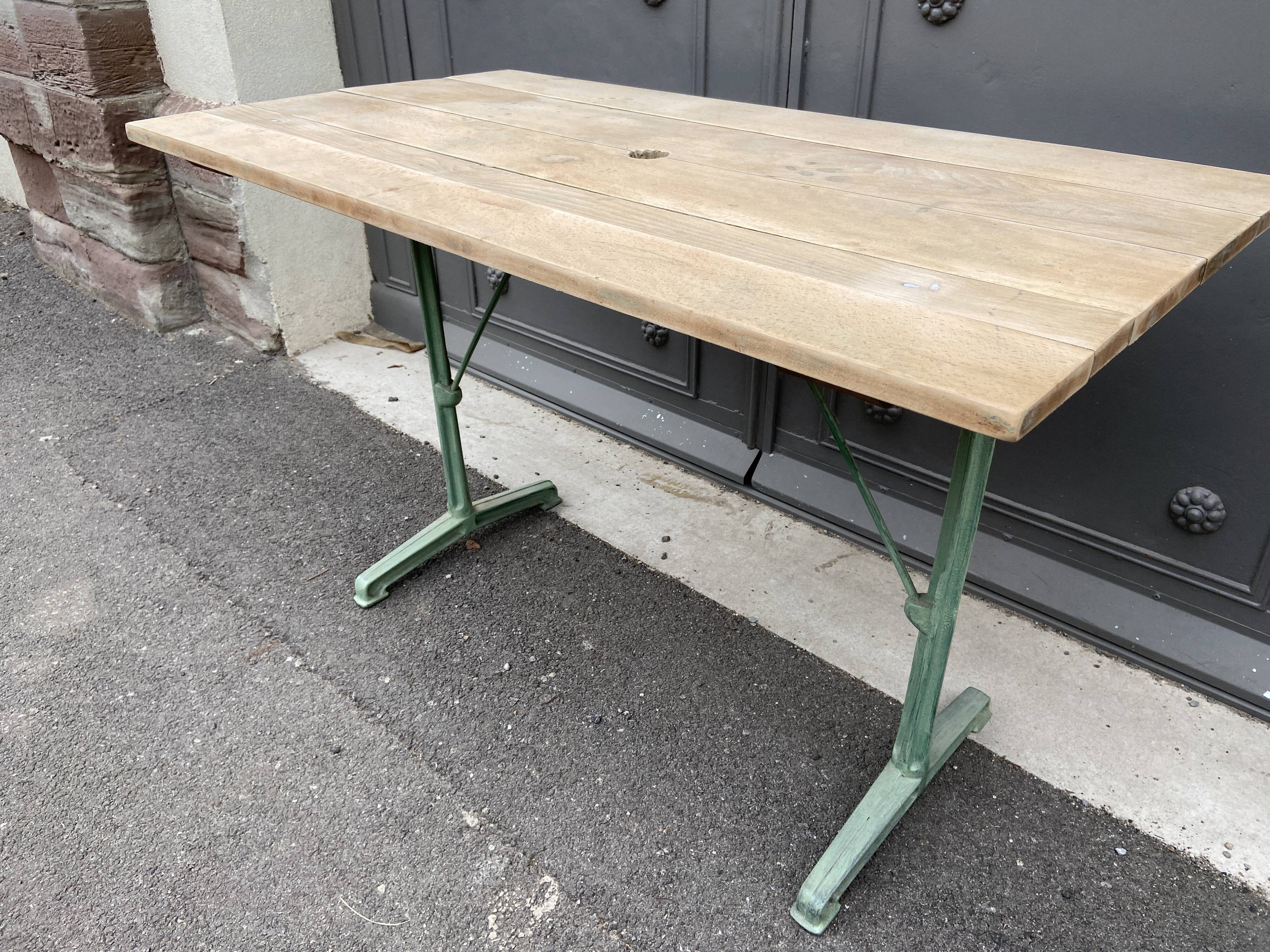 Vintage terrace table 1950