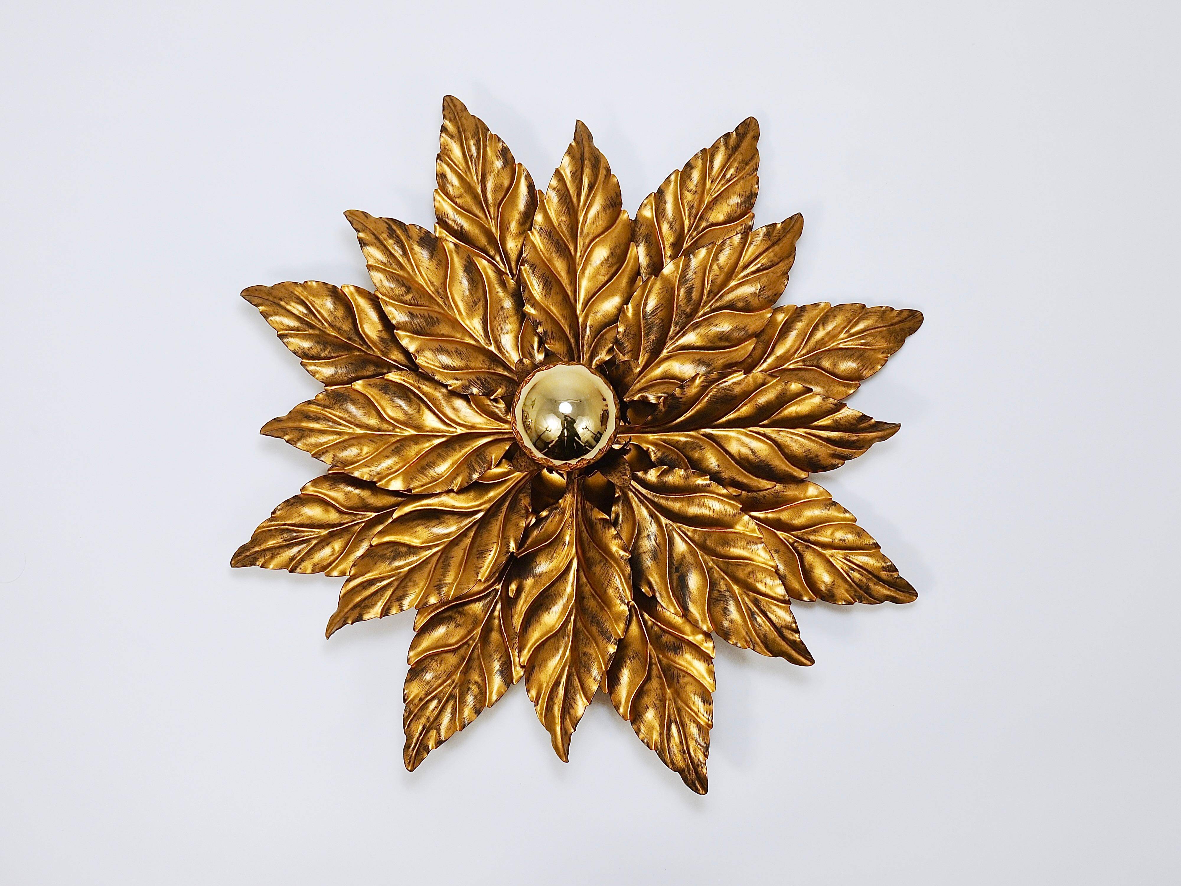 Hans Kögl Hollywood Regency Florentine Wall Light Ceiling Fixture in Gold Metal