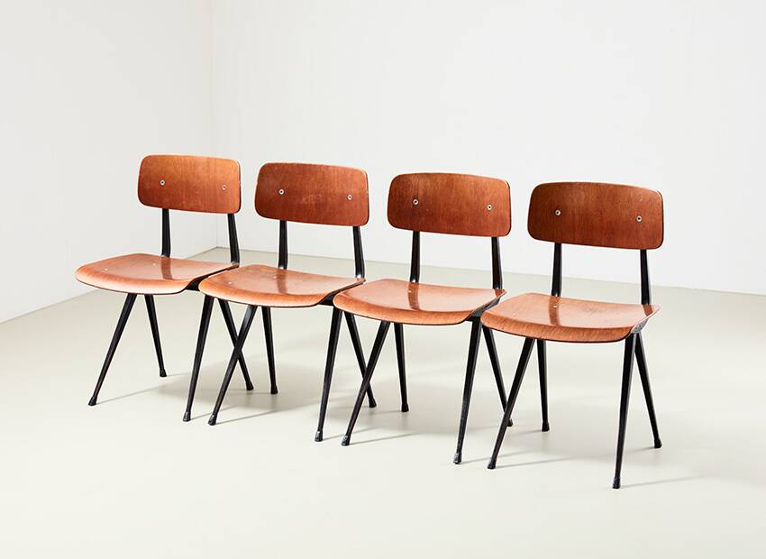 Friso Kramer Set of 4 Result chairs for Ahrend de Cirkel 1958