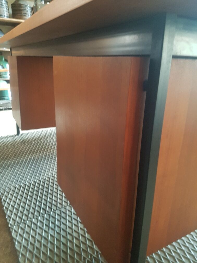 Ancien bureau design Florence Knoll International