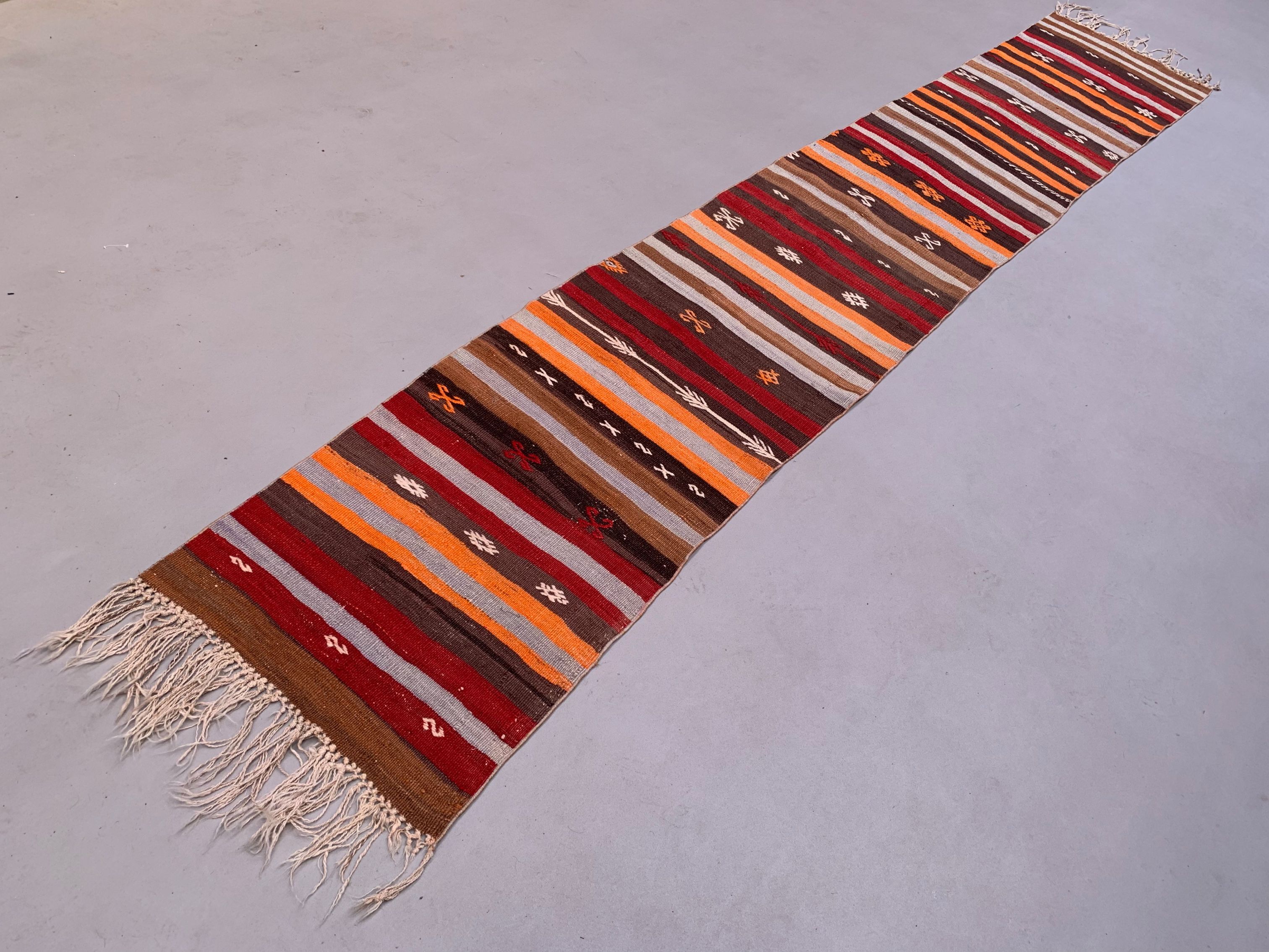 Old Turkish narrow Kilim Runner 410x63 cm shabby chic, vintage kelim