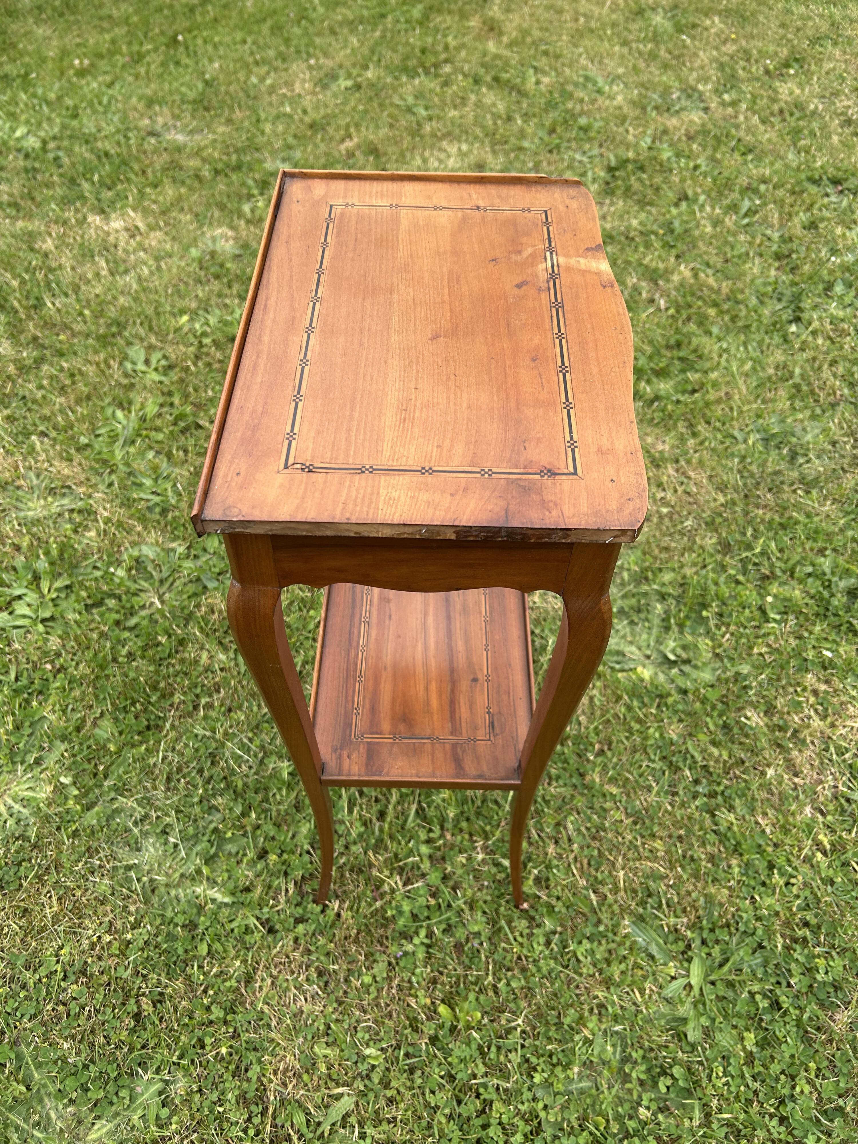 Small sofa end table