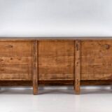 Ancien buffet en bois de pin à trois portes (vers 1920)
