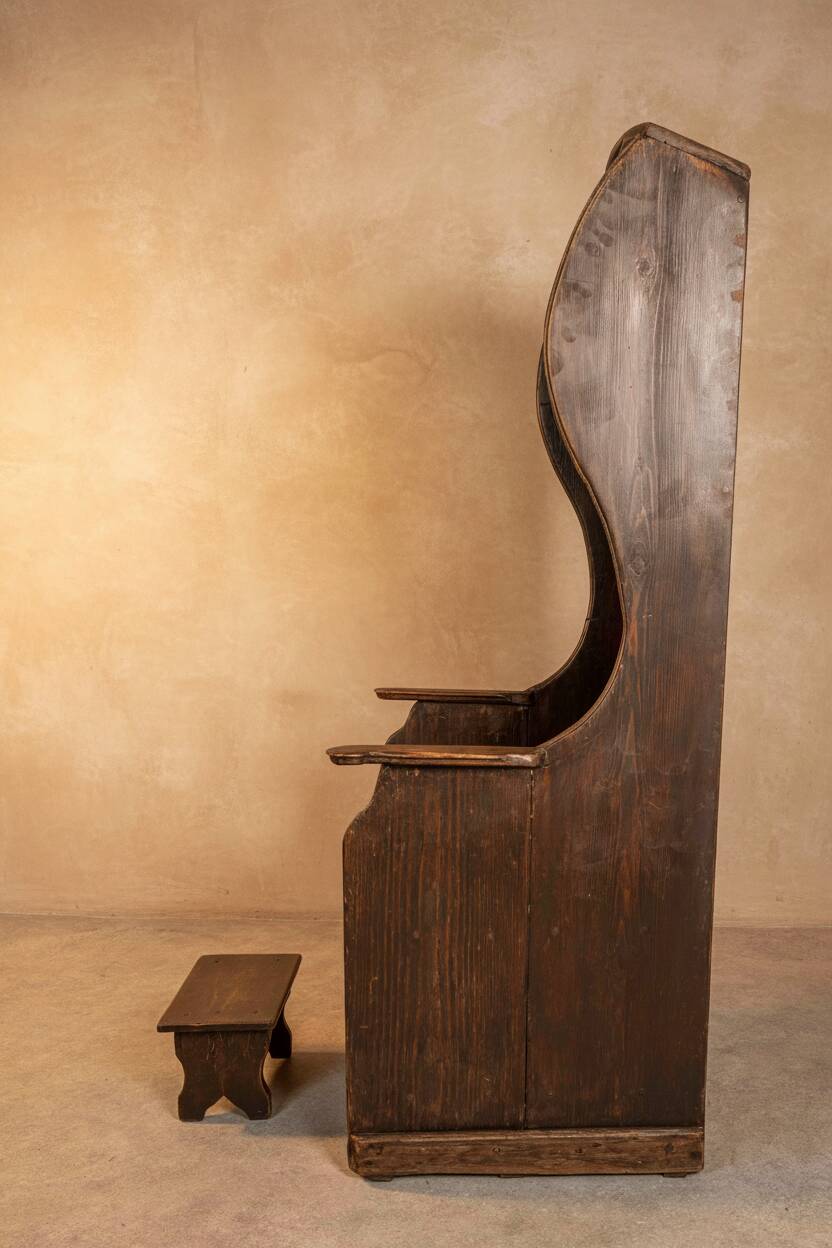 English Lambing Chair