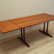 Table en teck, design danois, années 1960, designer : Børge Mogensen