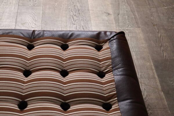 Le lit Bambole en cuir buffle par Mario Bellini pour B&B Italia, années 1970.