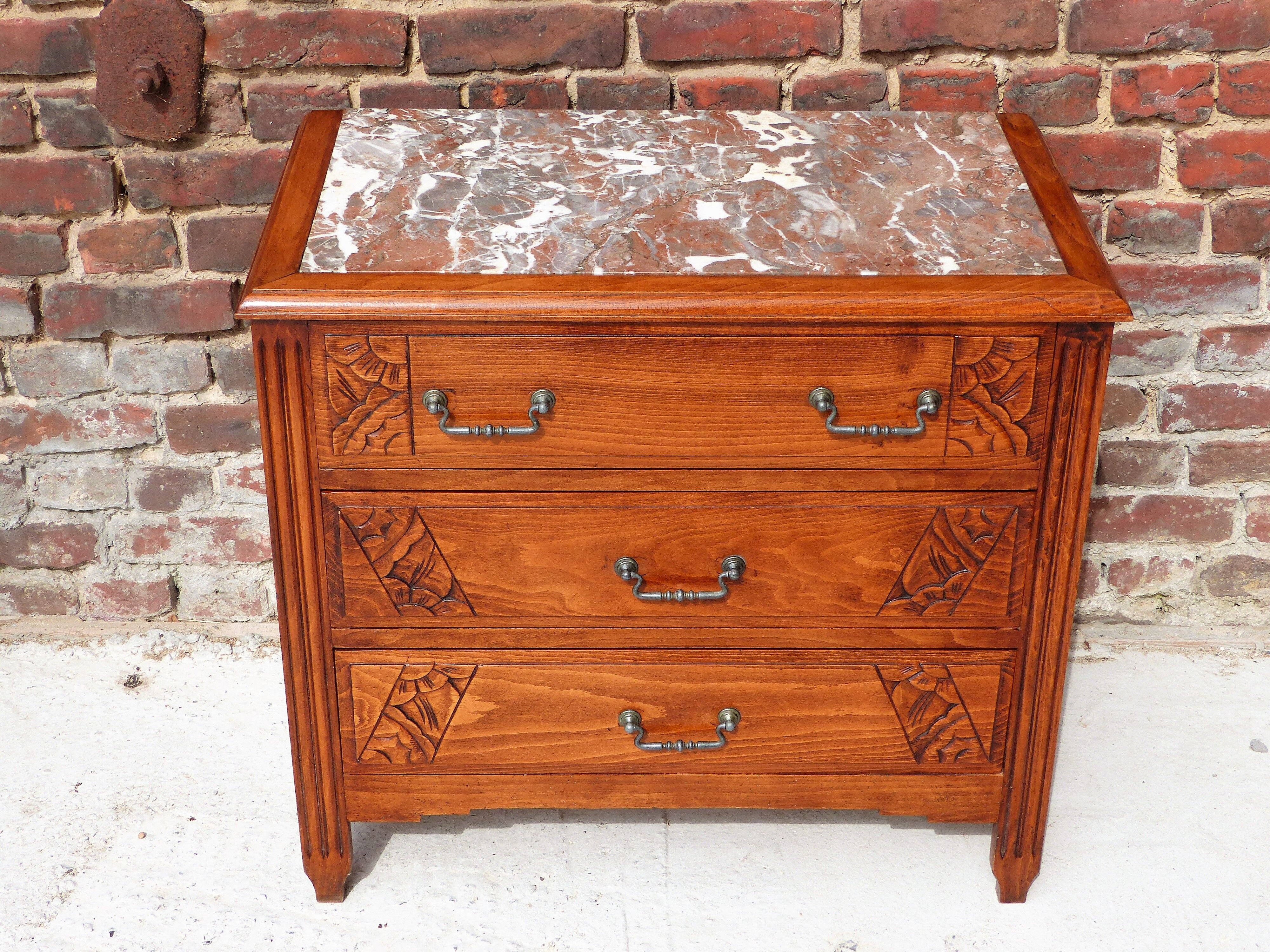 Classic Commodity 3 drawers