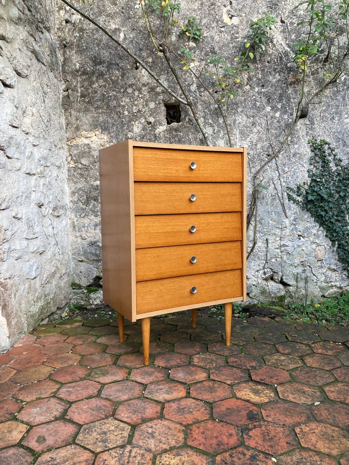 Commode vintage