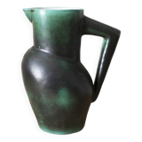 Gilbert and Denise Orlat ceramic pitcher in Ébreuil