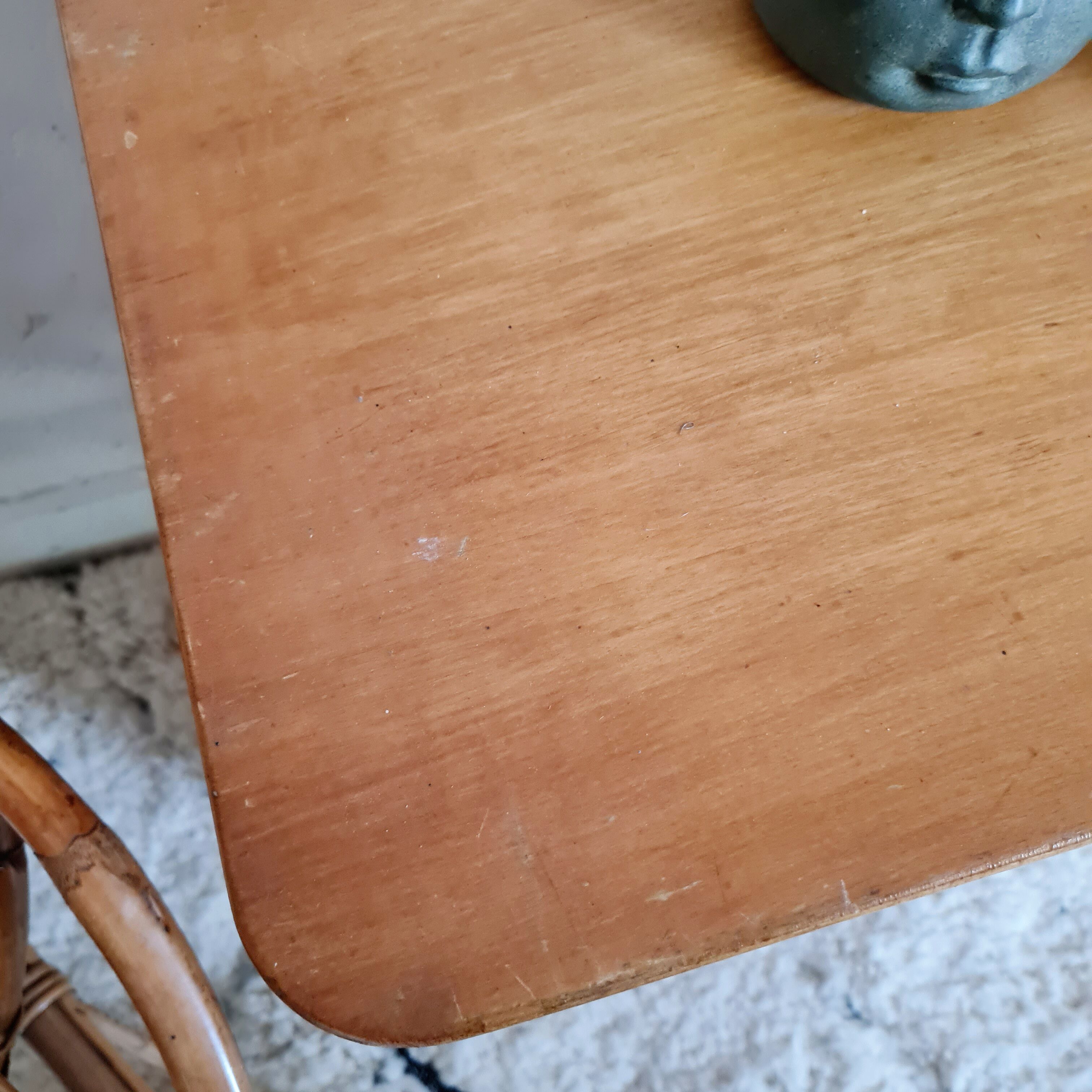 Bedside wood compass feet