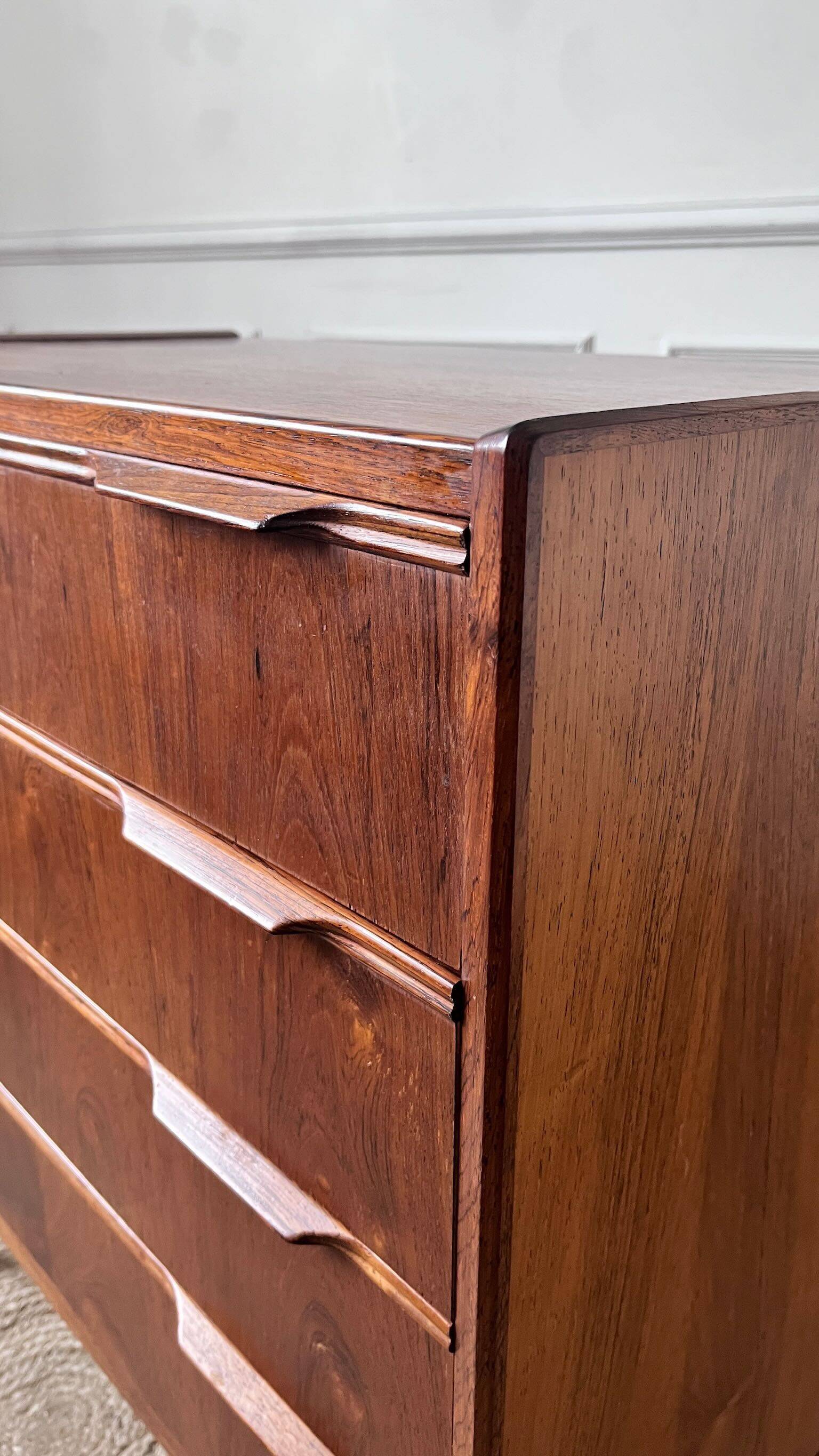 Commode danoise en palissandre