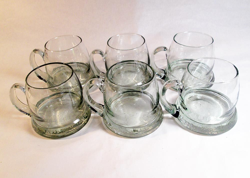 6 chopes à bière larges en verre épais