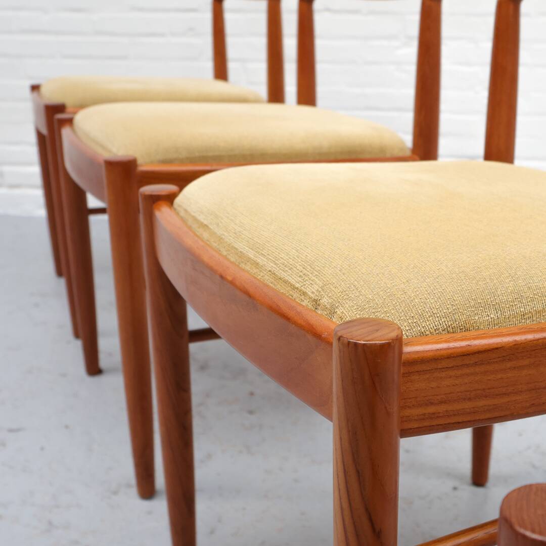 4 chaises de salle à manger par HW Klein pour Bramin, années 1960