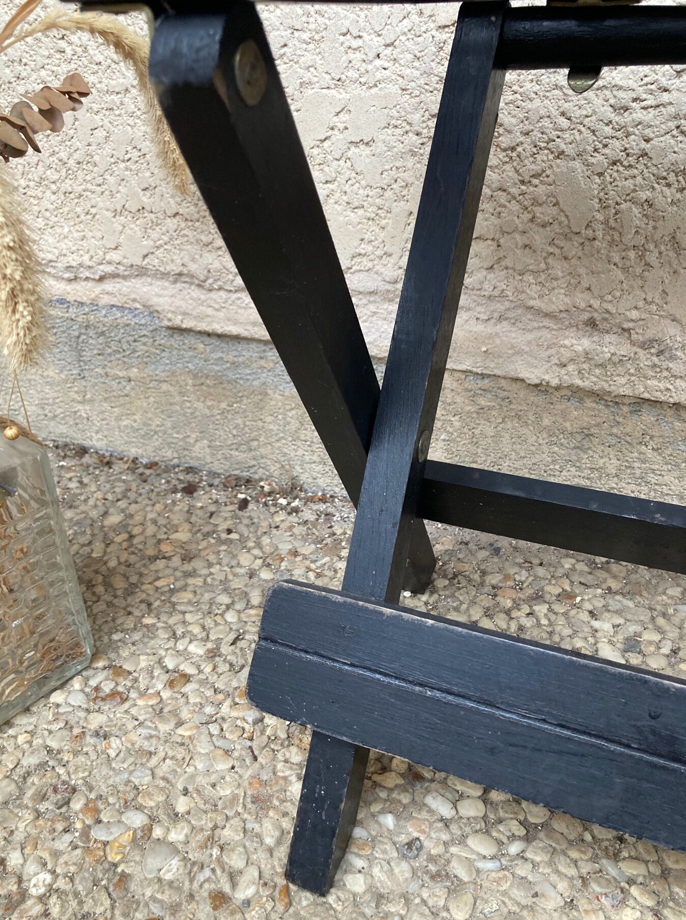 Folding stool in vintage canning