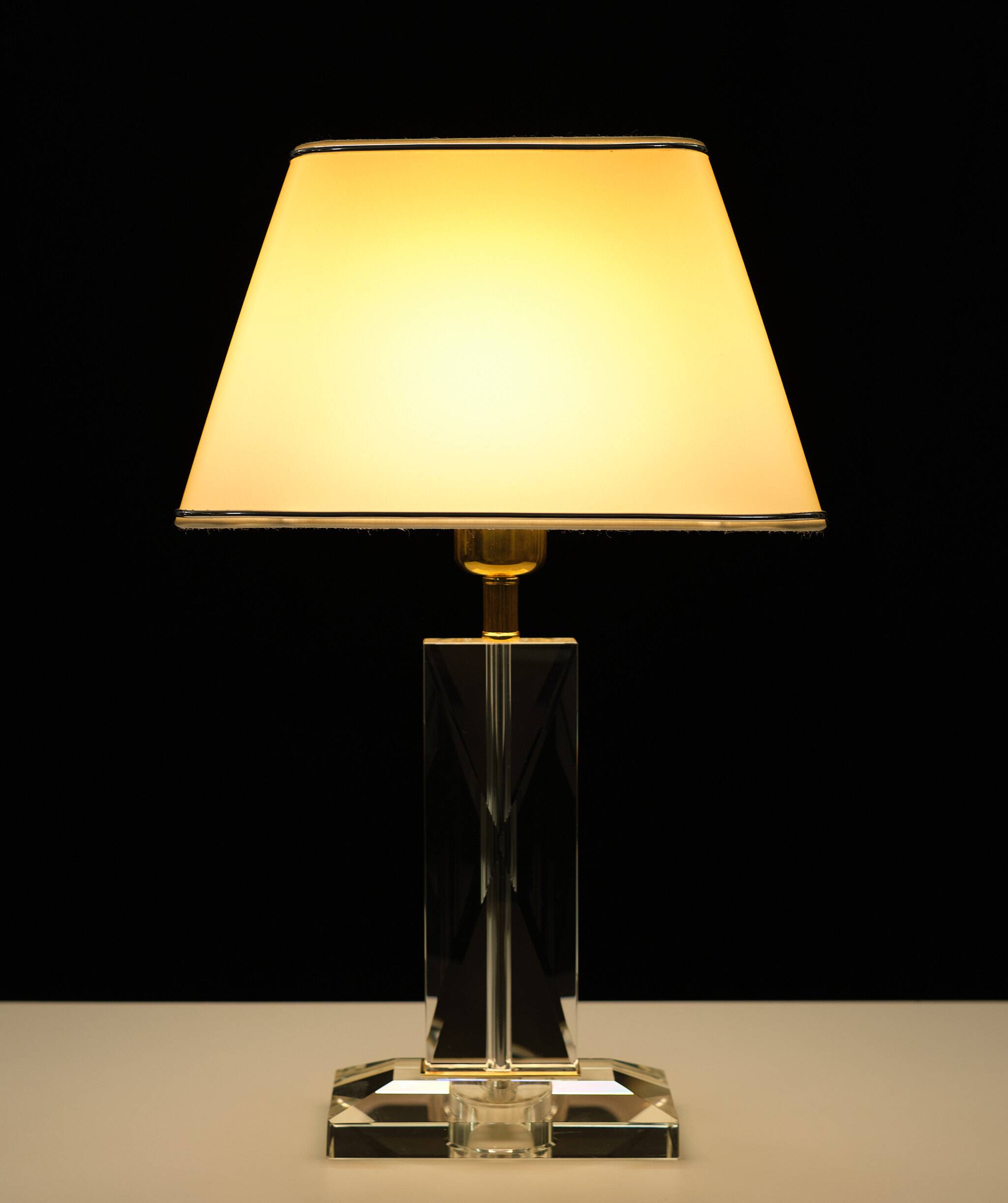 Lampe de table en cristal Hollywood Regency Allemagne années 1970
