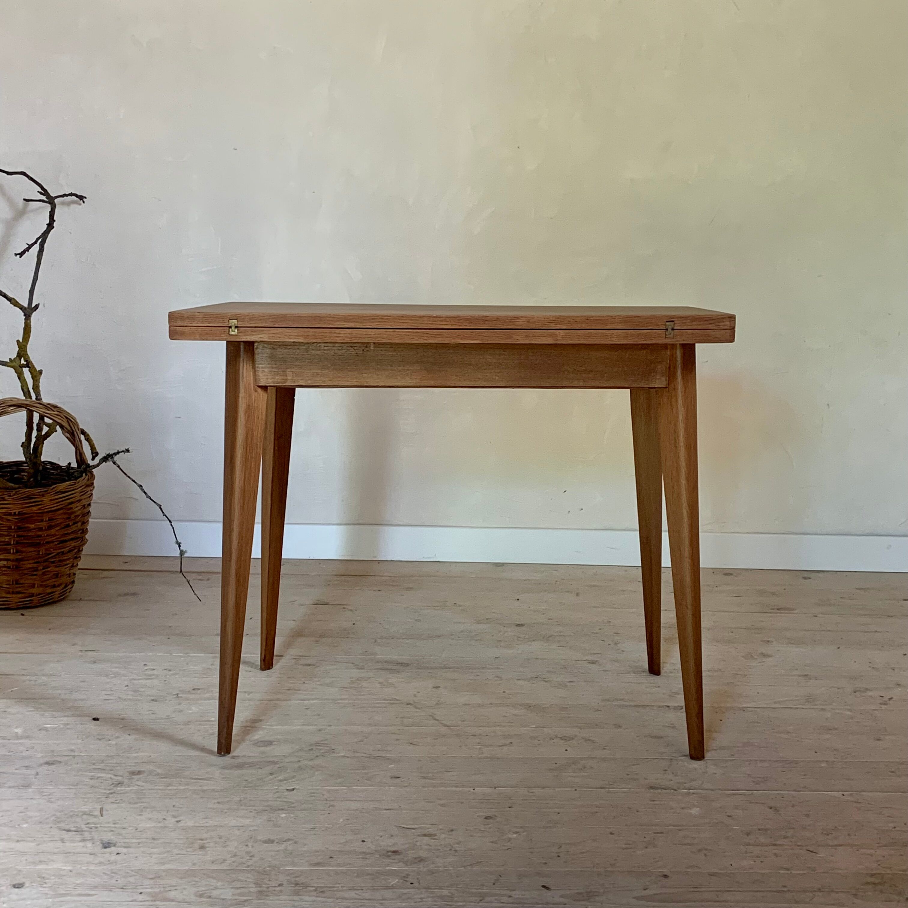 Vintage oak wallet table