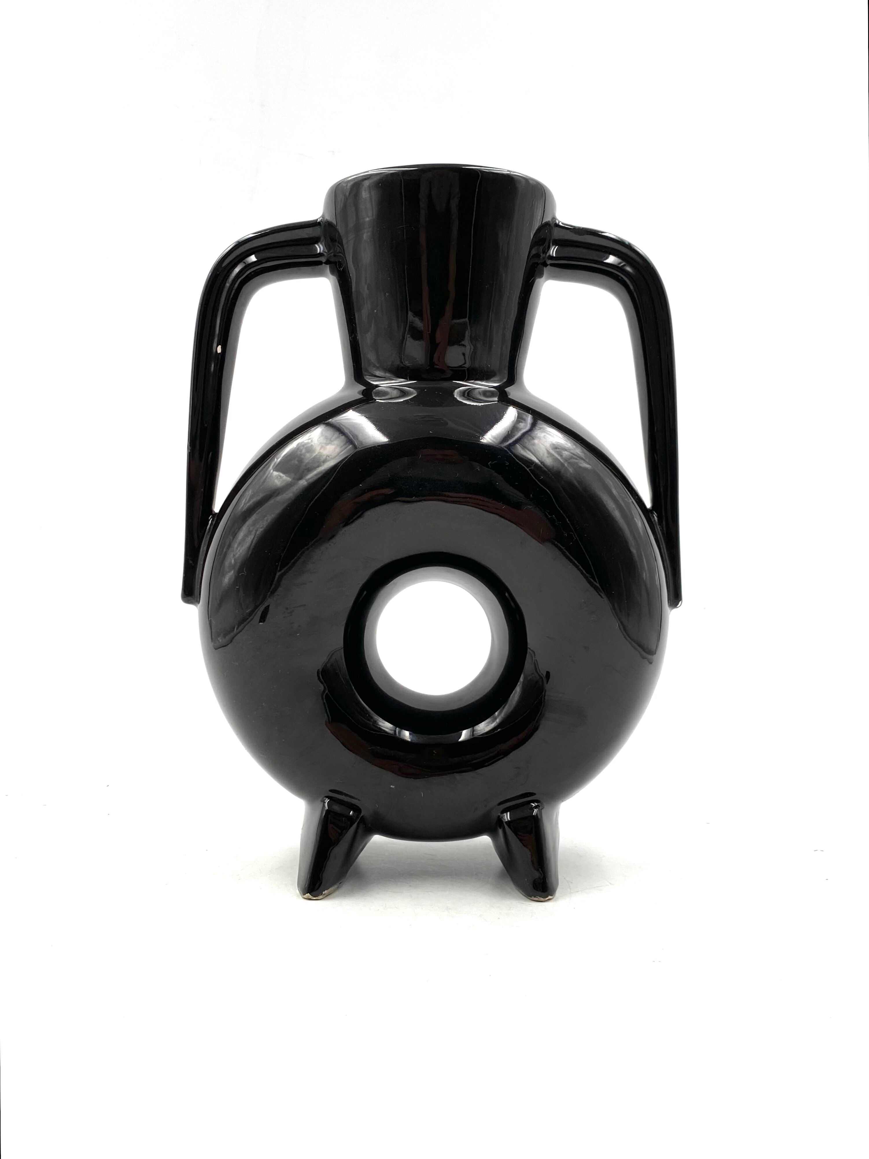 Vase en céramique noire moderne organique, France 1970s