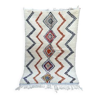 Azilal Moroccan wool rug, handmade: Berber pattern (150 x 96 cm)