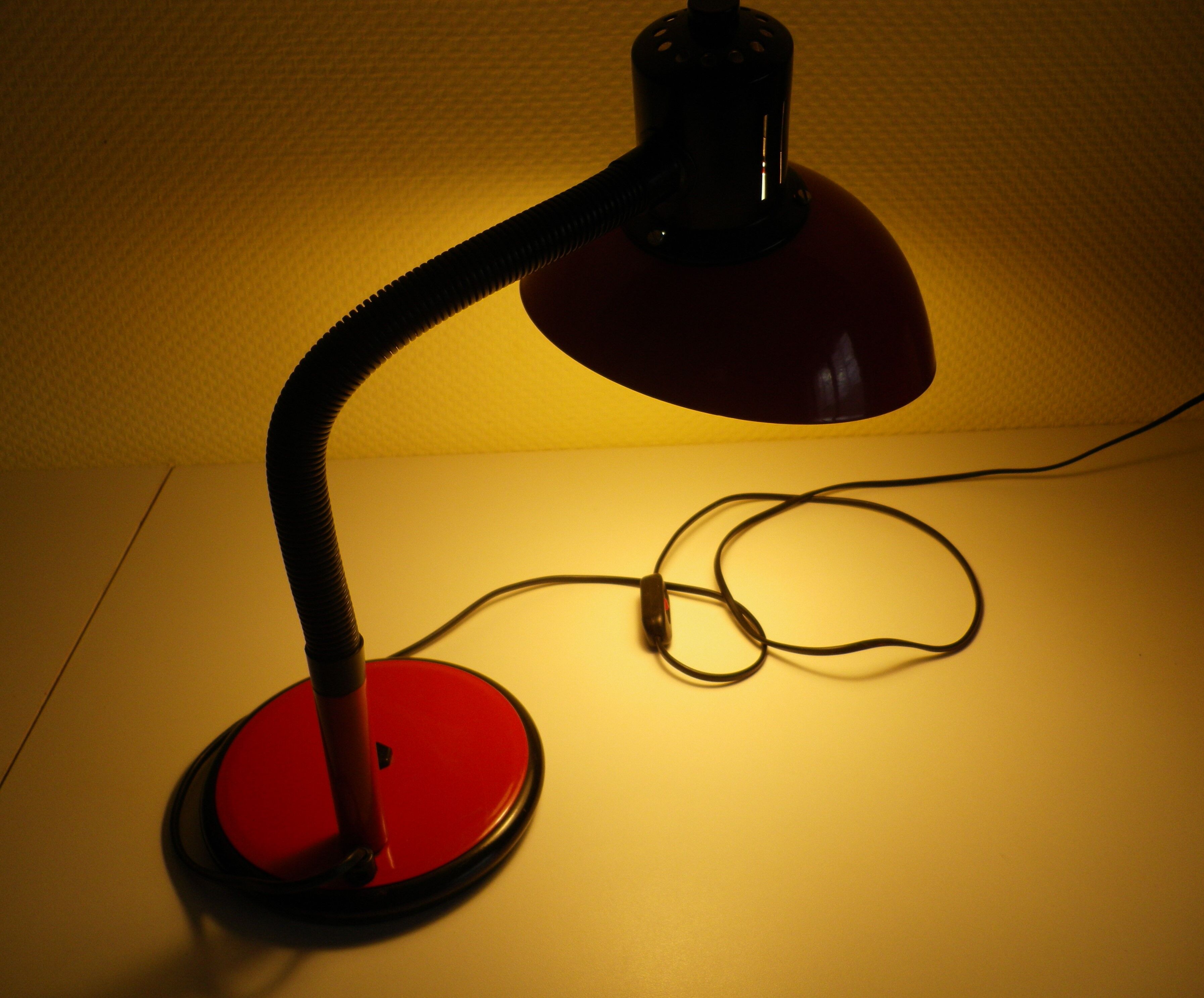 Design articulated lamp style Italian 1970s