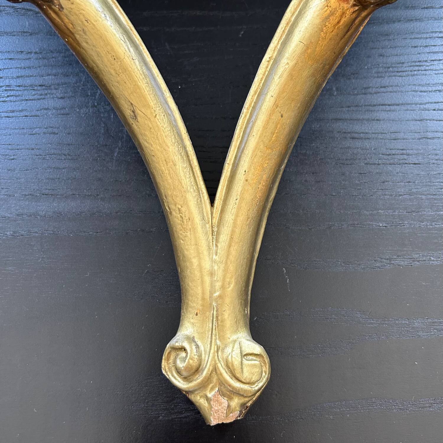 Console style rocaille dorée