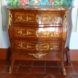 Louis XV inlaid chest of drawers in amaranth and mahogany veneer 101 x 89 cm