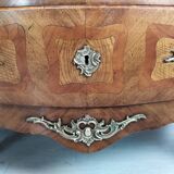 Curved Louis XV commode