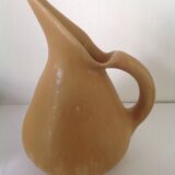 Pierrefonds stoneware pitcher