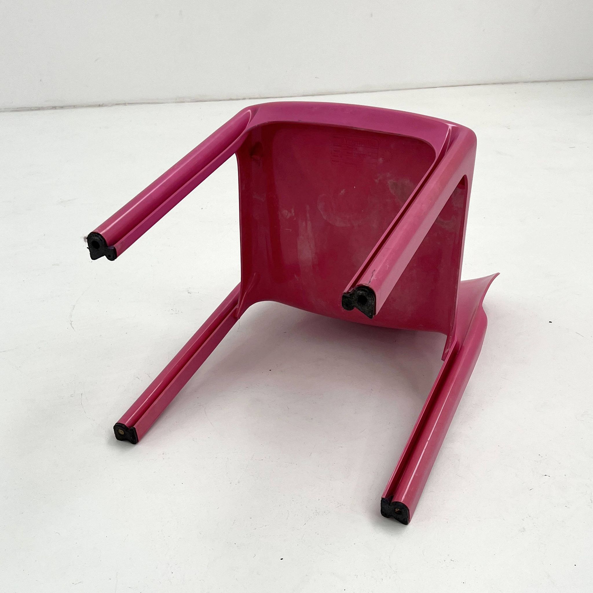 Selene Rose chair by Vico Magistretti for Artemide, 1984