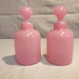 Pair of vintage flakes