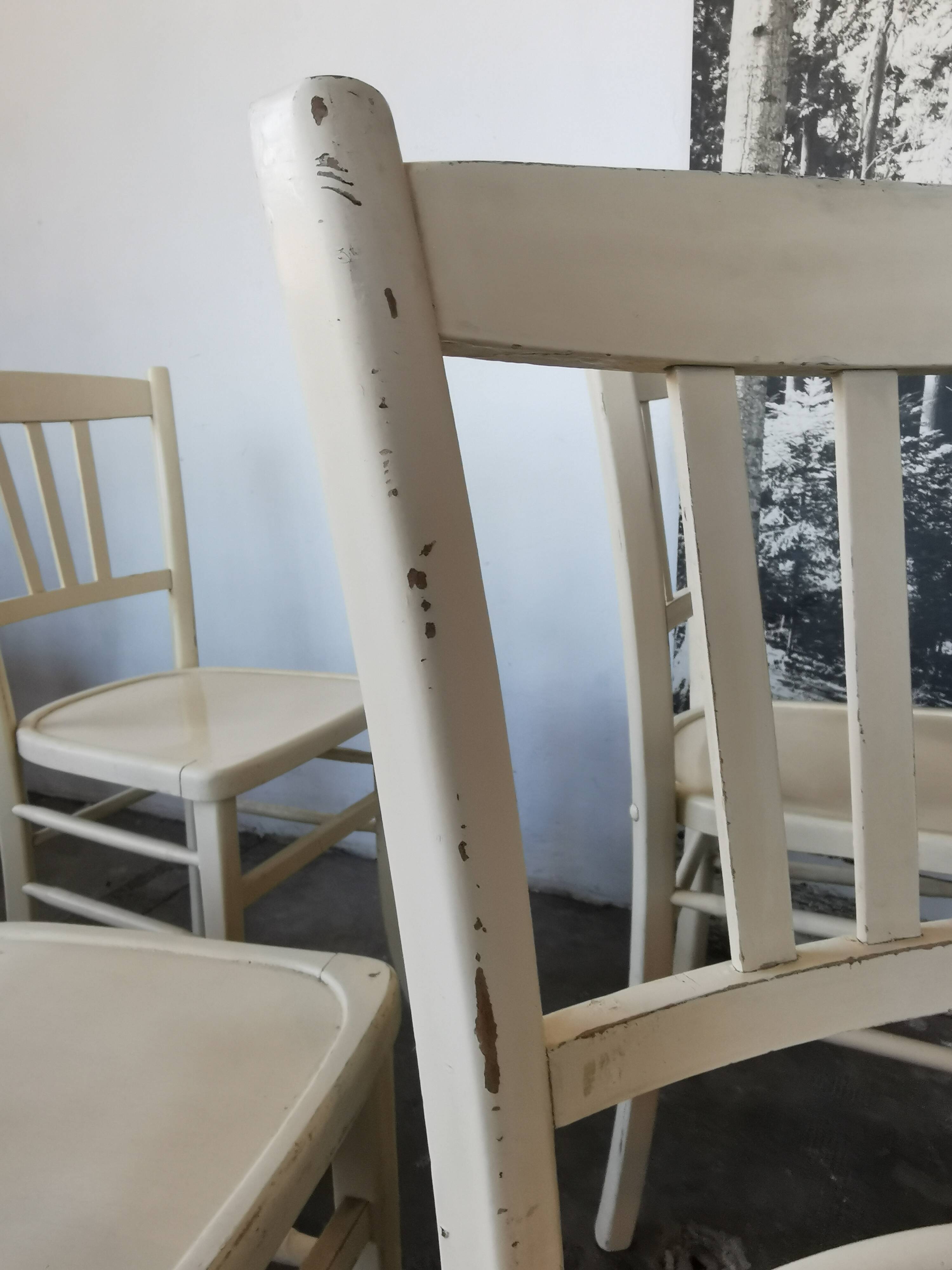 Set de 6 chaises bistrot vintages blanches