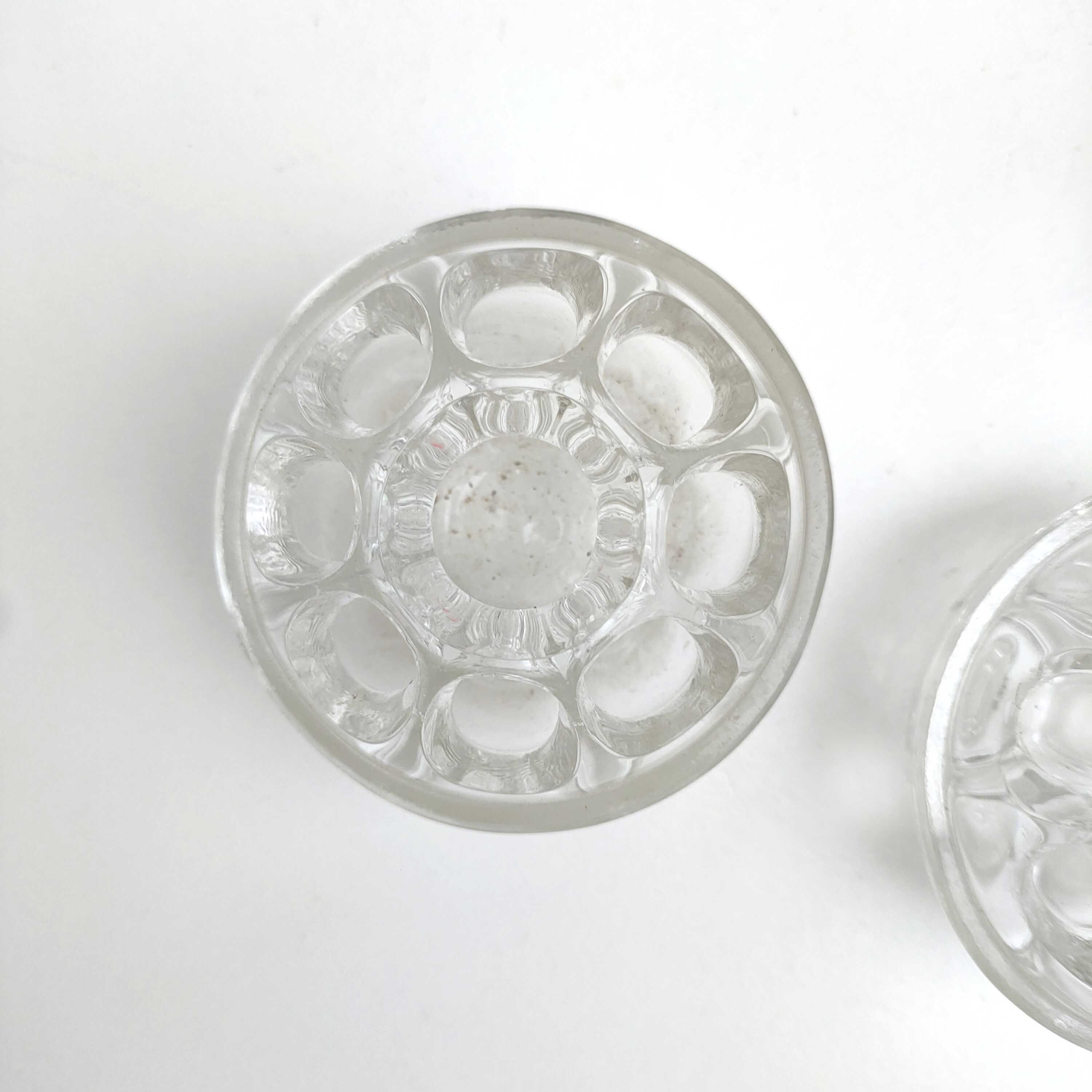 Set of vases pique flowers in glass