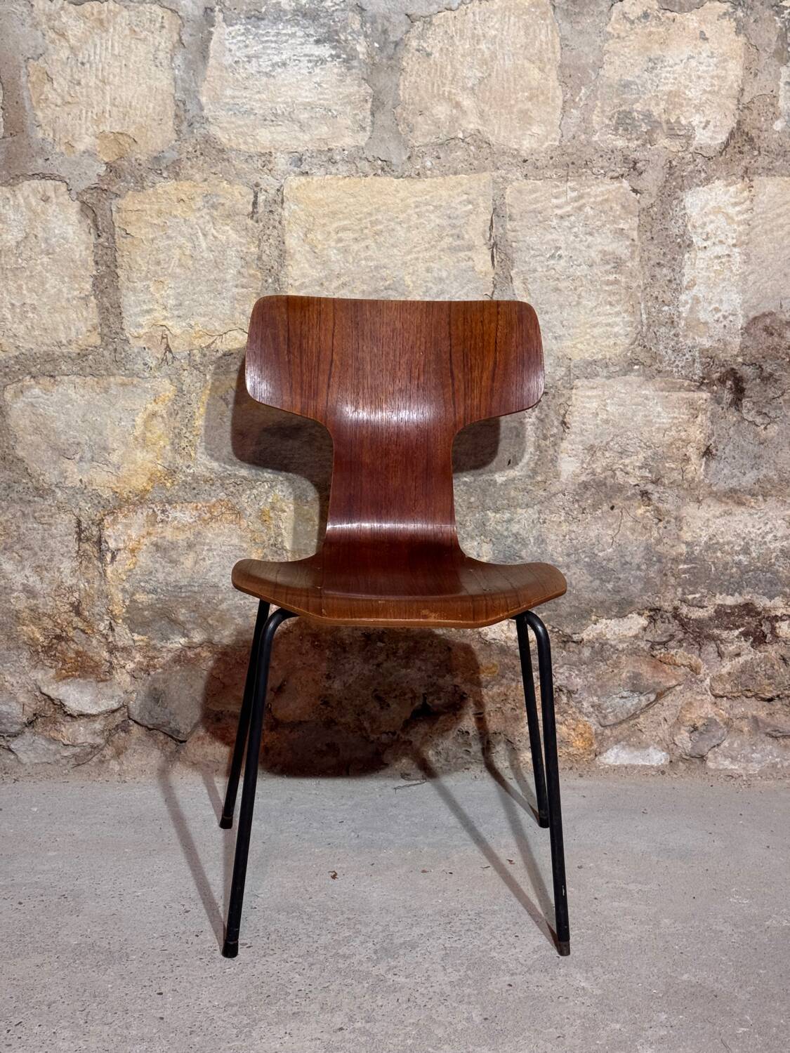 Arne Jacobsen Chair - Hammer