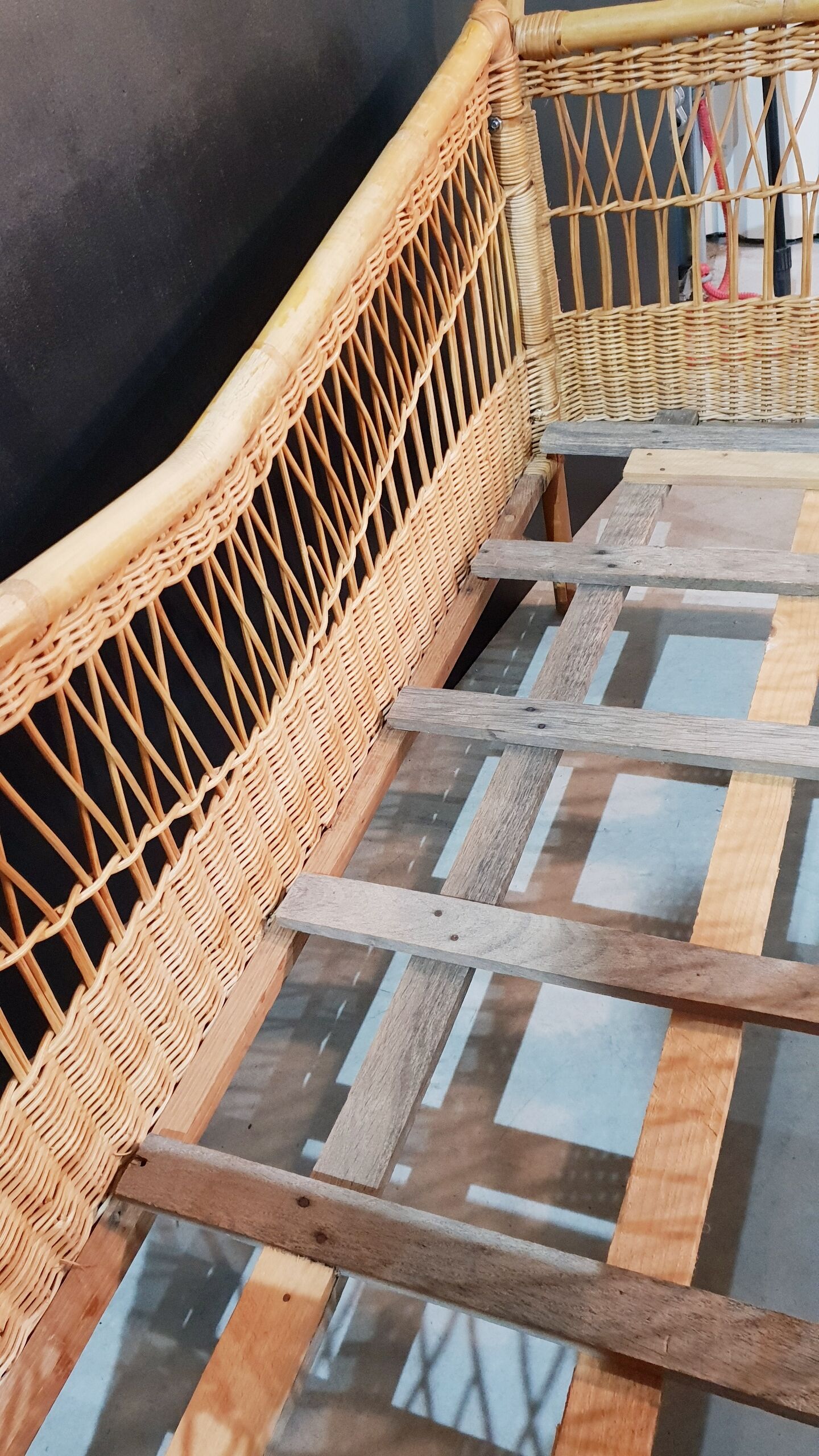 Baby rattan bed