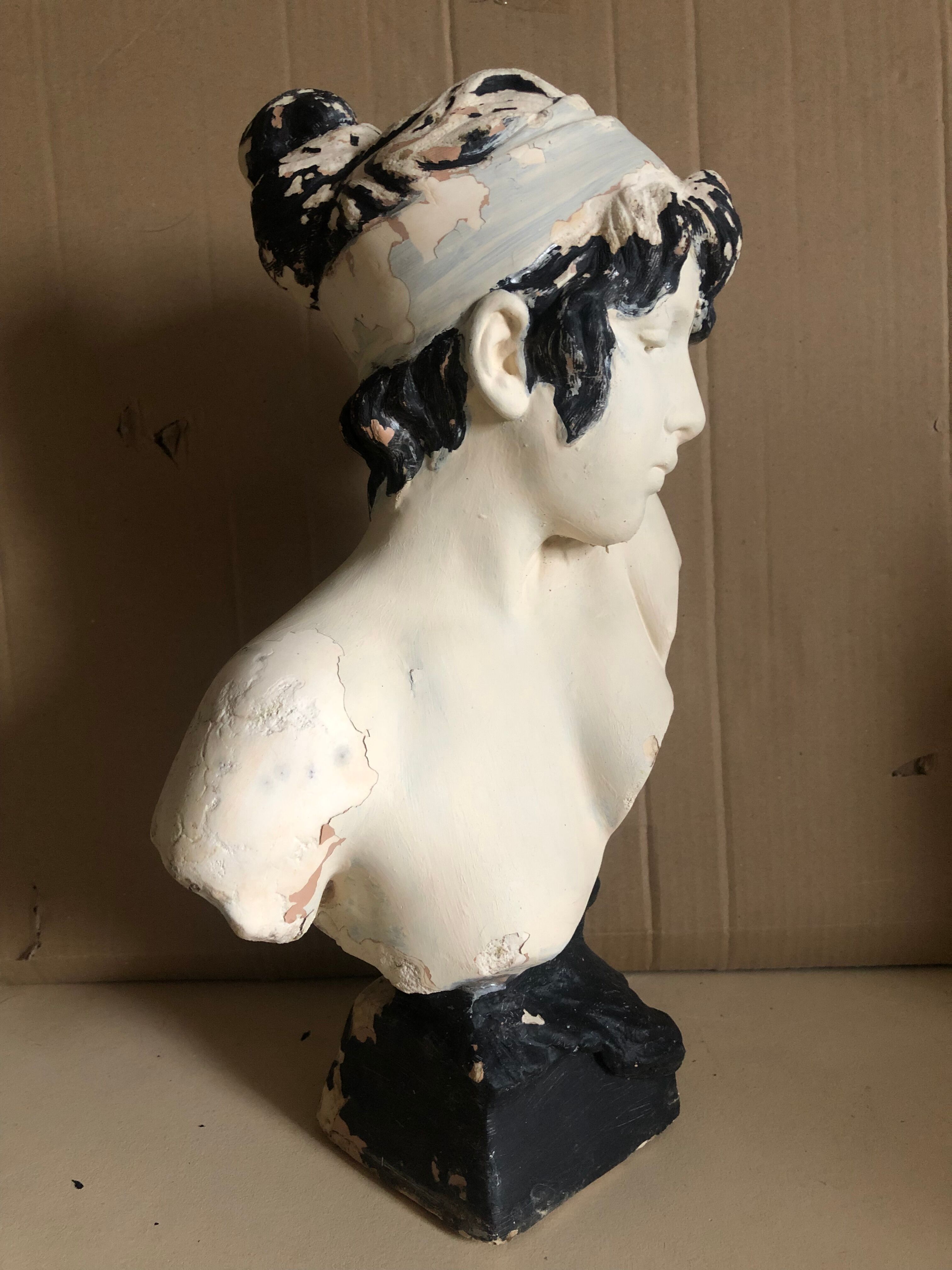 Bust for young girls