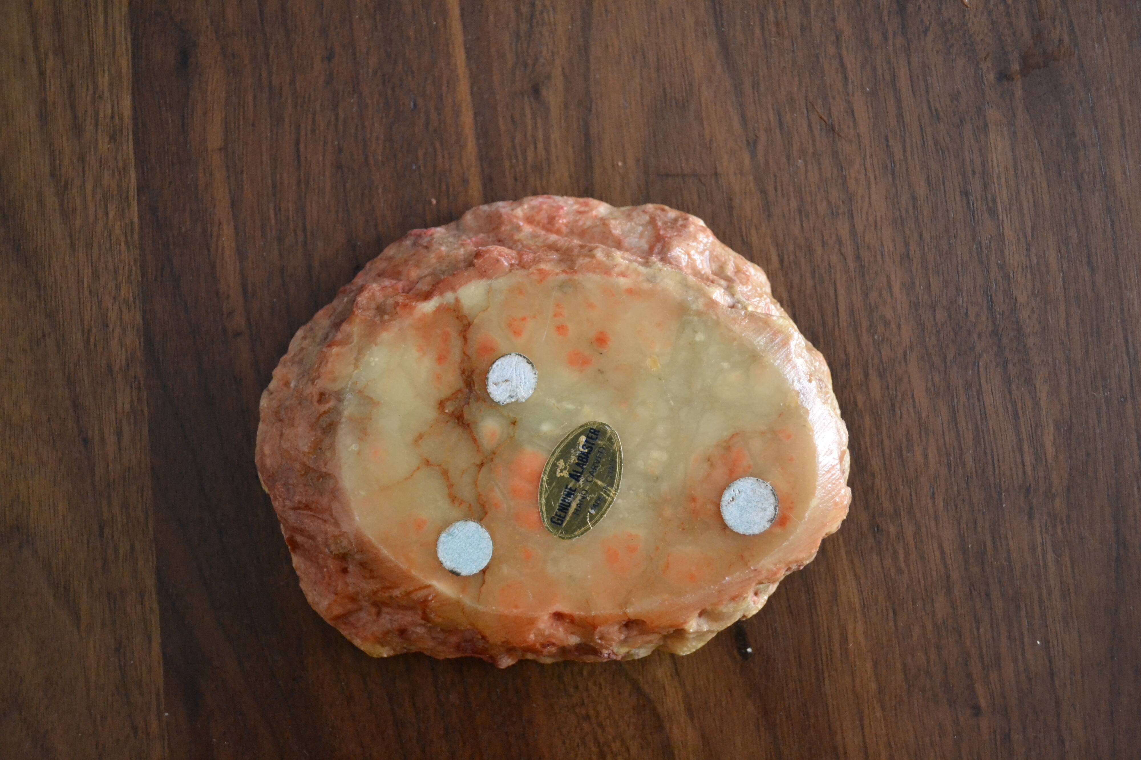 Ashtray in alabaster