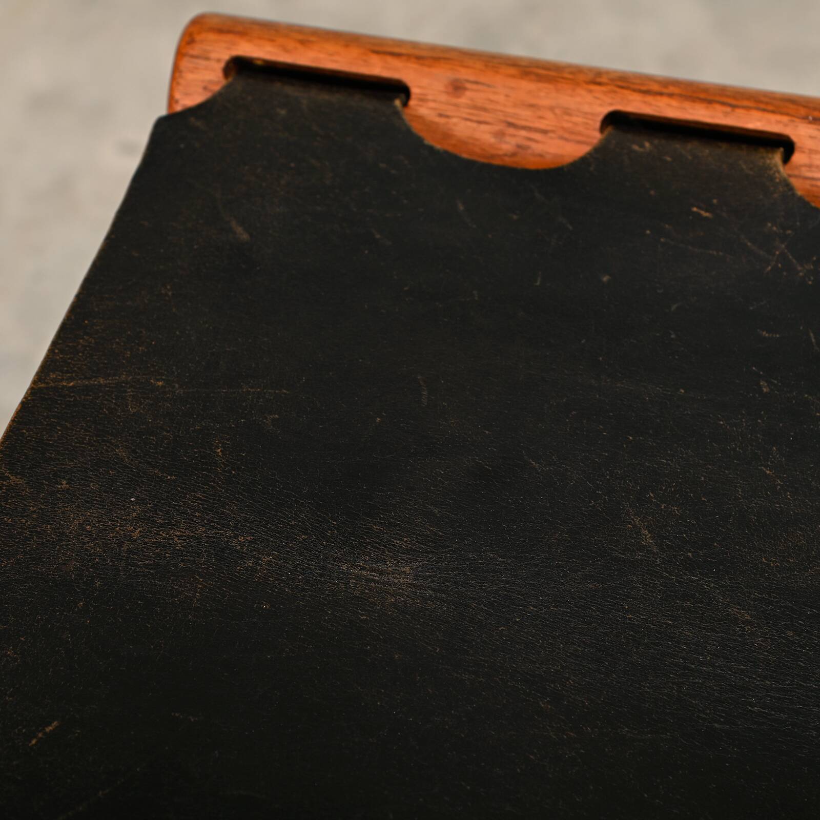 Poul Hundevad PH43 Guldhøj Stool in Teak and Black Leather, Denmark, 1960s