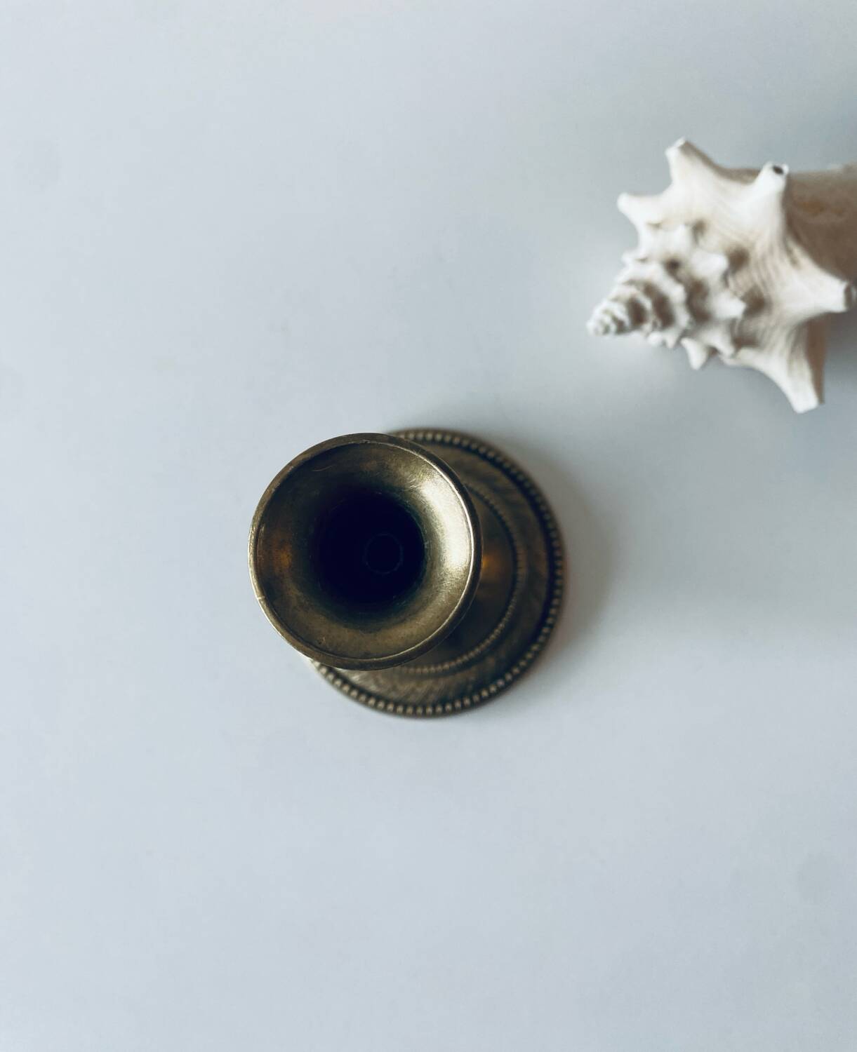 Bronze candle holder