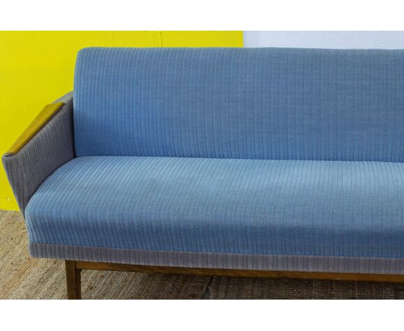 Scandinavian sofa 208 cm