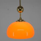 Suspension en verre orange et laiton, années 1980, restauré