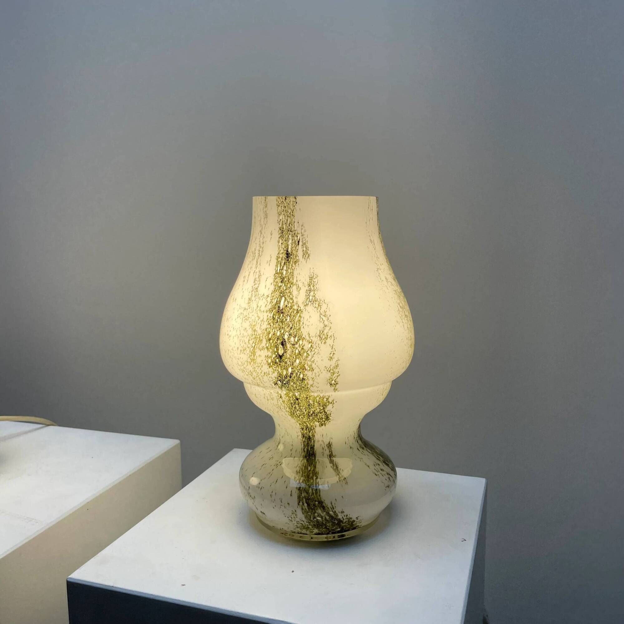 Pair of mushroom table lamps in white and green glass by Doria Leuchten, 1970.