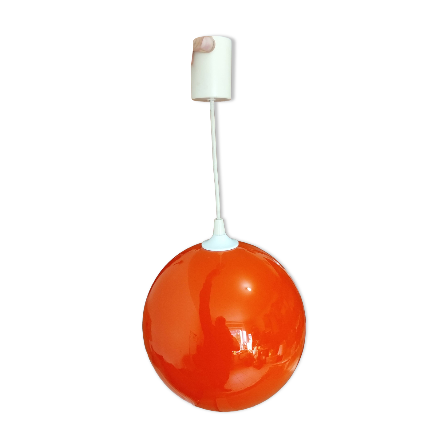 Opaline suspension from the 1960s.