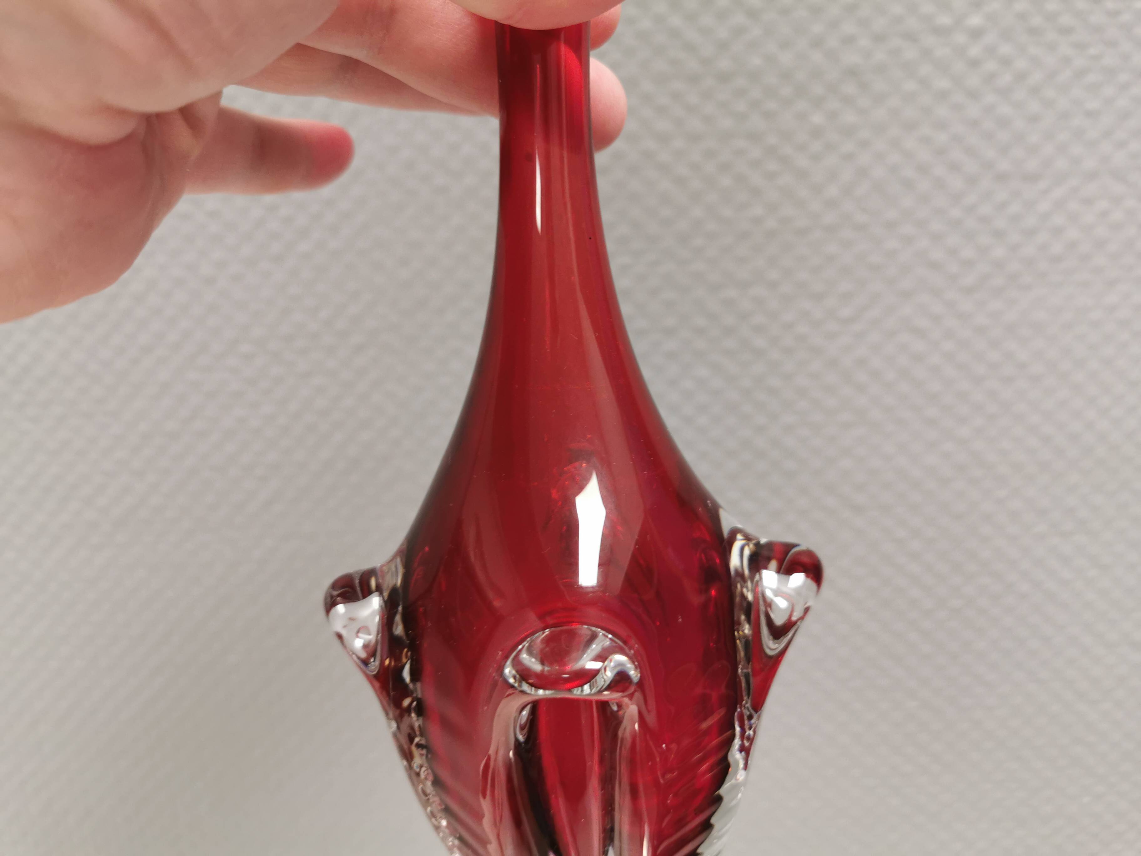 Ruby-red glass vase from Aseda Glasværk, Sweden, 1980s